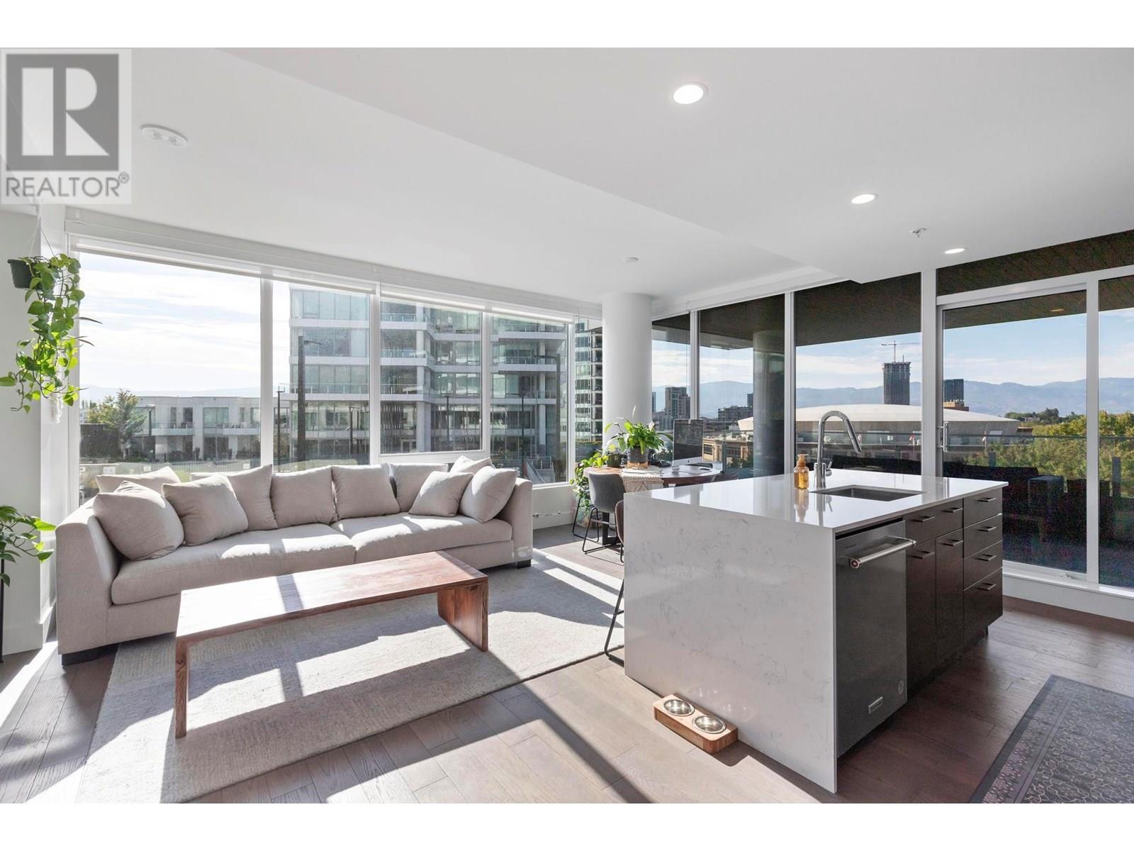 Property Photo: 1181 Sunset Drive 501 BC V1Y 0J4