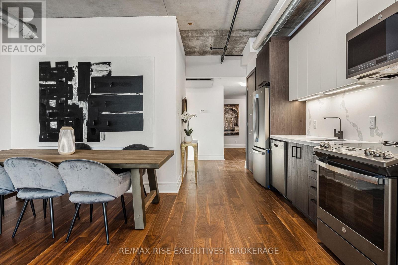 Property Photo:  150 Marketplace Avenue 1108  ON K2J 6V2 