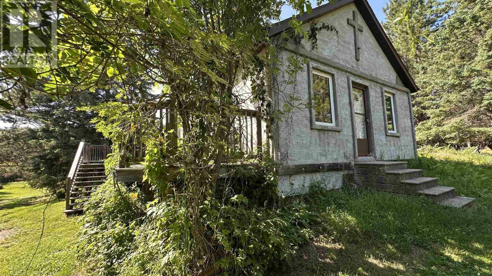 Property Photo: 100 Tetroe Rd ON P9N 0A5