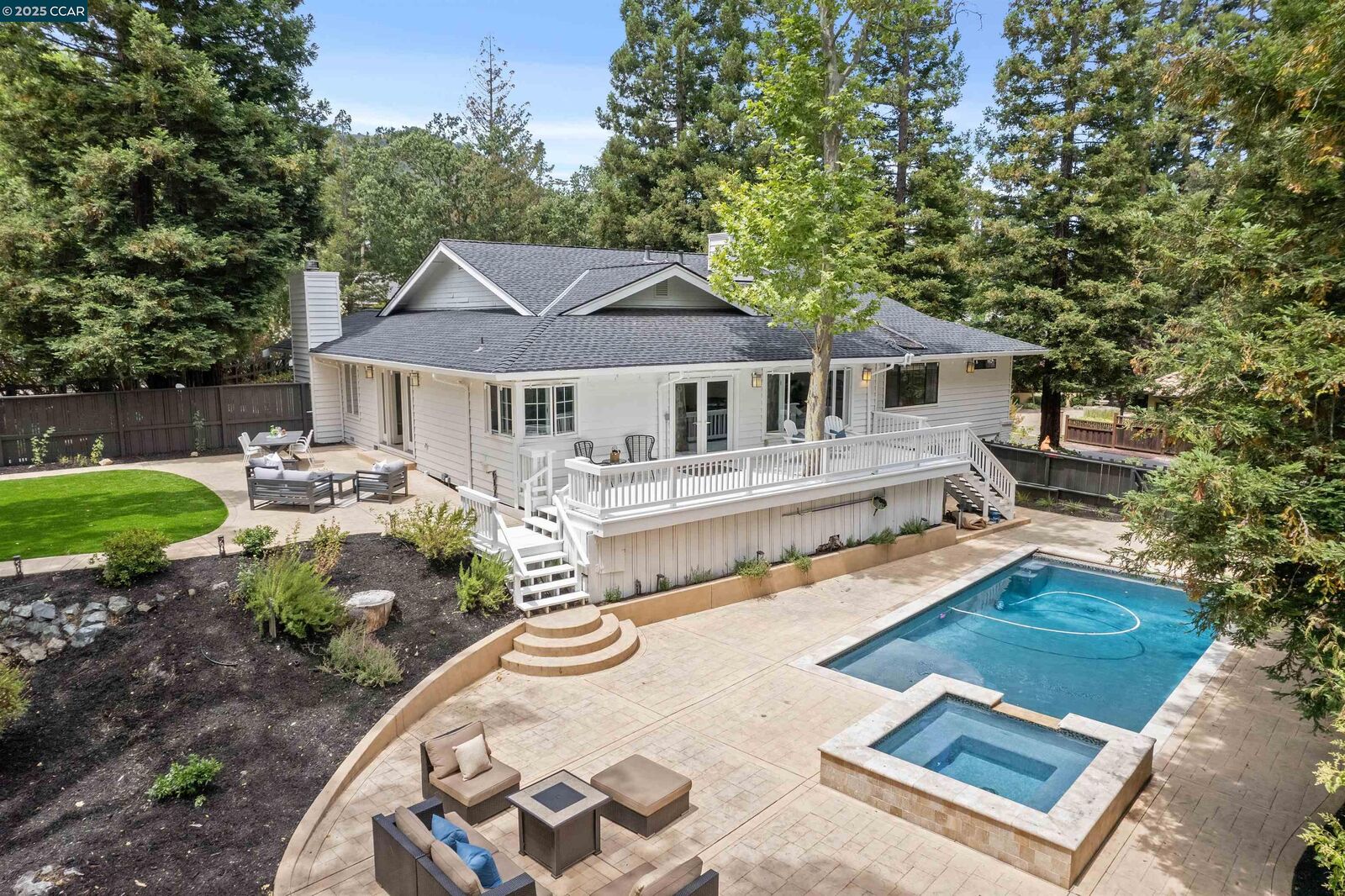 Property Photo: 195 Whispering Trees Ln CA 94526