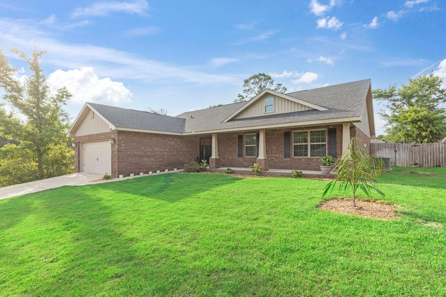 Property Photo: 2365 Genevieve Way FL 32536