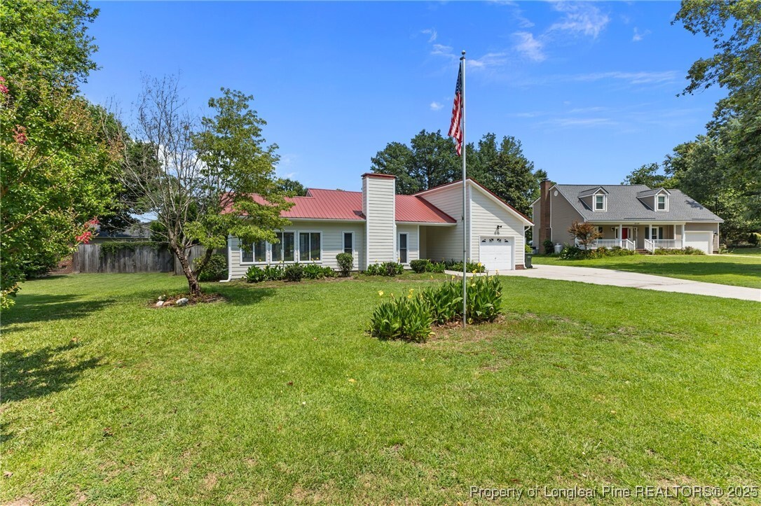 Property Photo: 2105 Careygate Court NC 28304