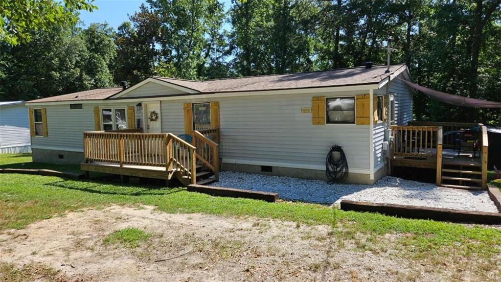 Property Photo: 207 Willow Lane GA 30669