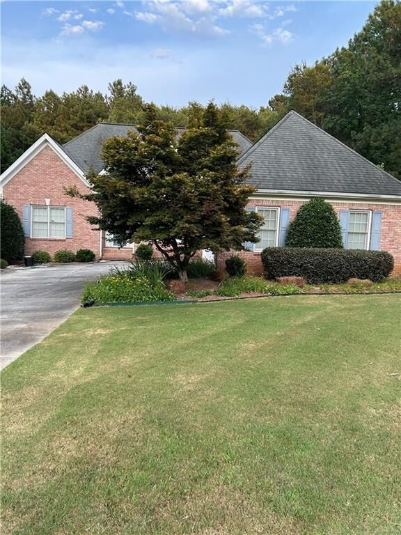 315 Manor Court  Monroe GA 30655 photo