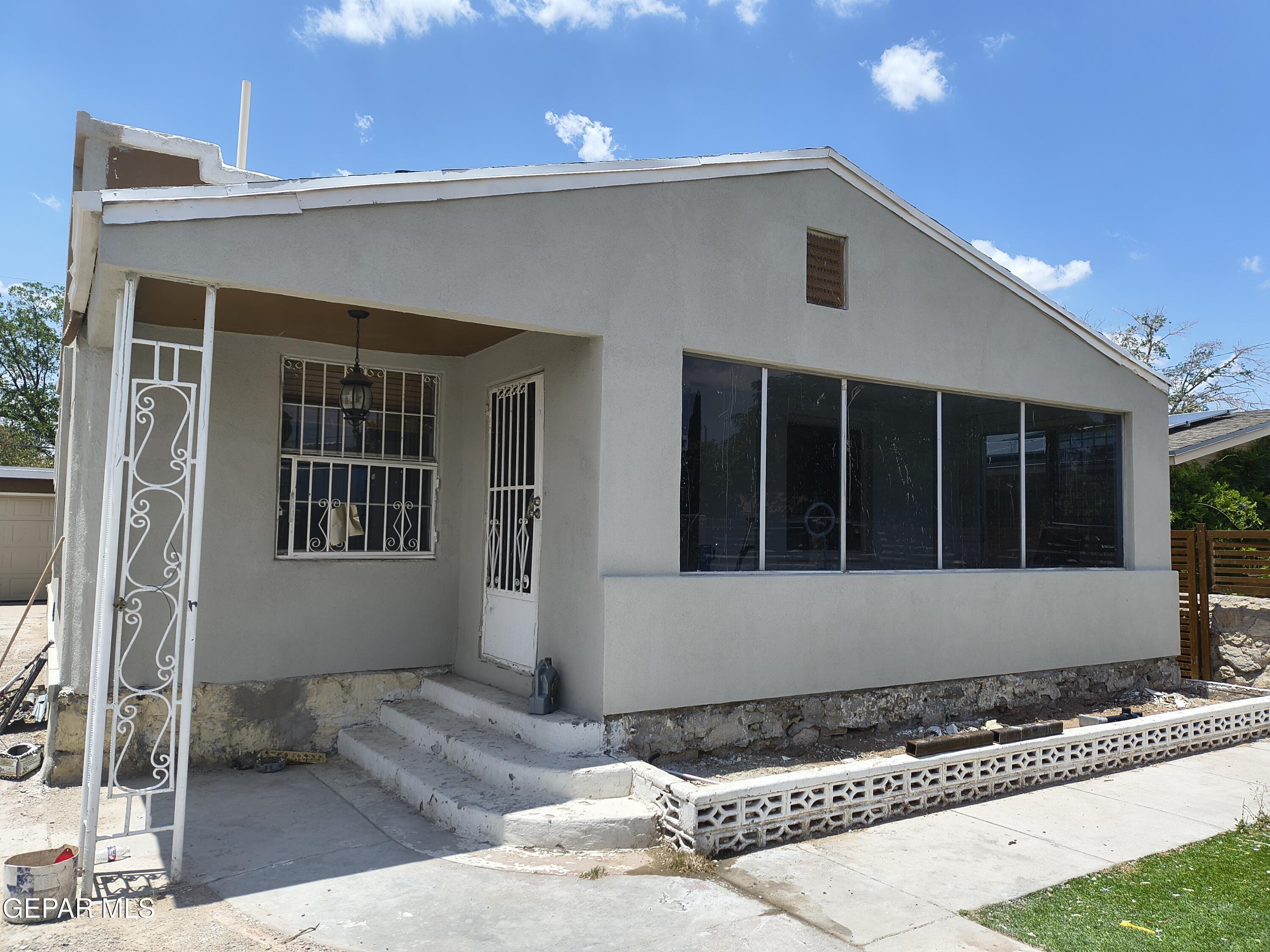Property Photo:  219 N N. Valencia Pl. Place  TX 79905 