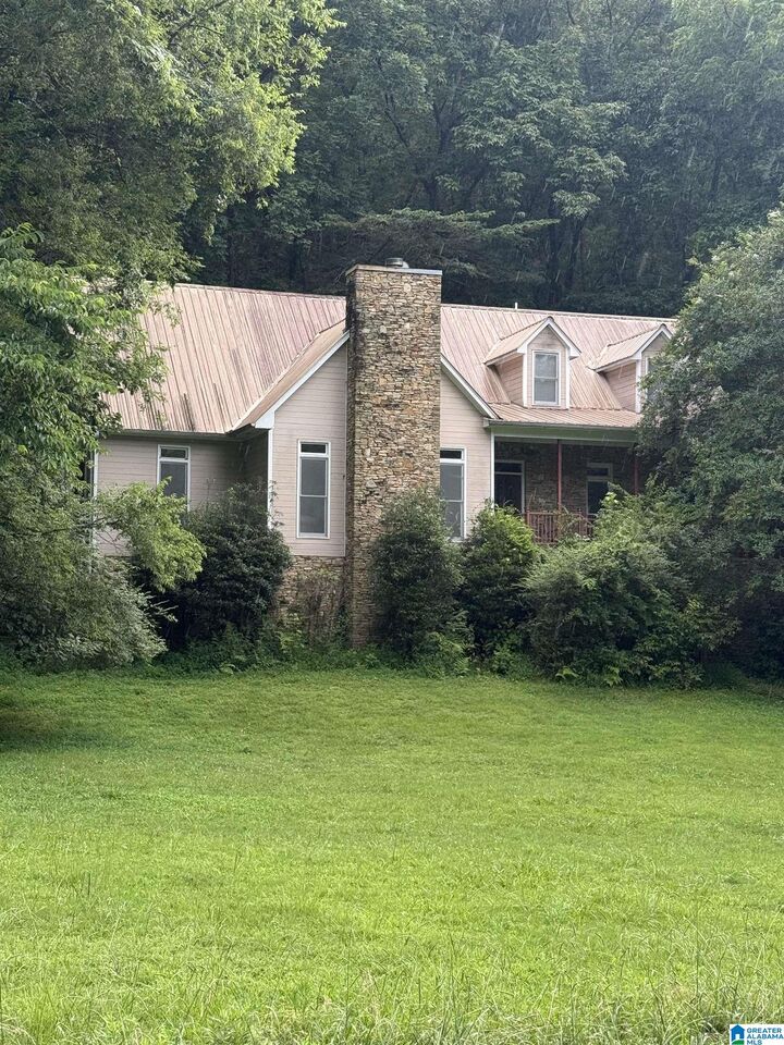 Property Photo: 315 Heritage Valley Drive AL 35146