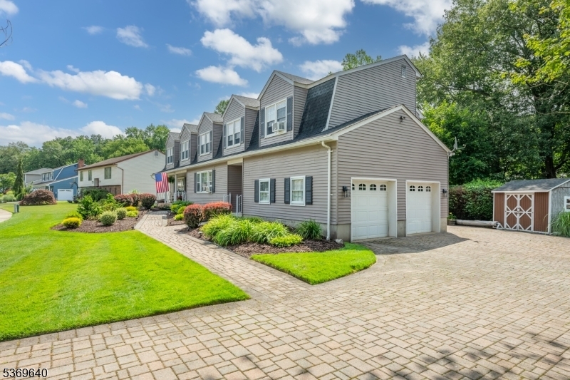 Property Photo: 11 Northgate NJ 07465