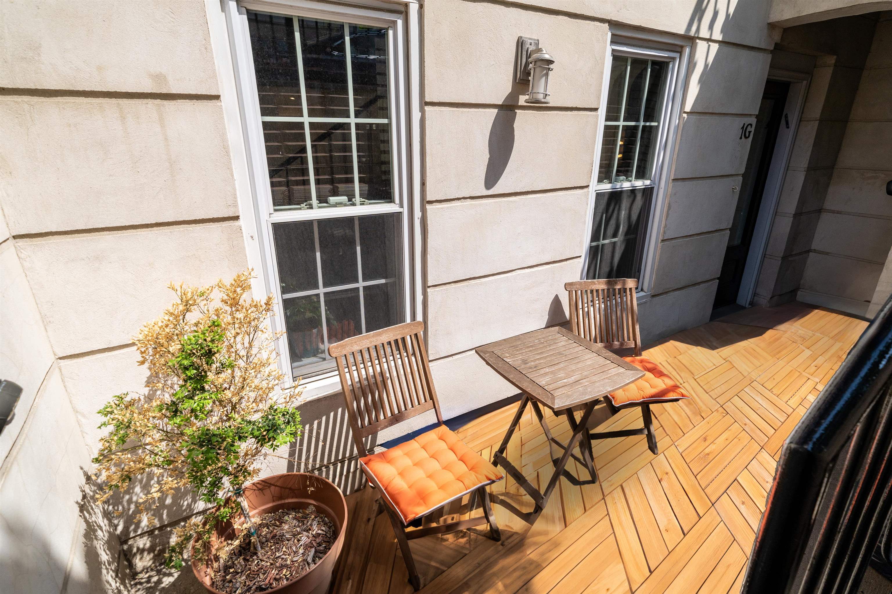 Property Photo: 96 Tidewater St 1G NJ 07302