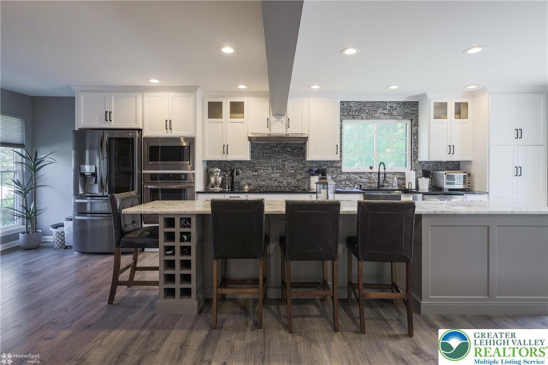 Property Photo: 3536 New Hampshire Avenue PA 18045