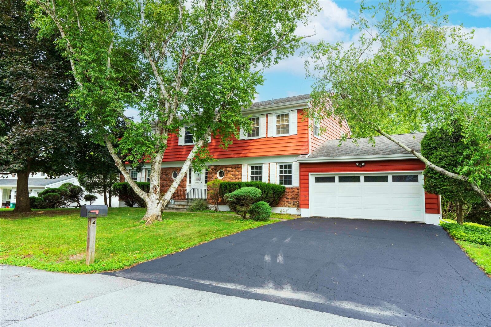Property Photo: 4 Pasture Lane NY 12603