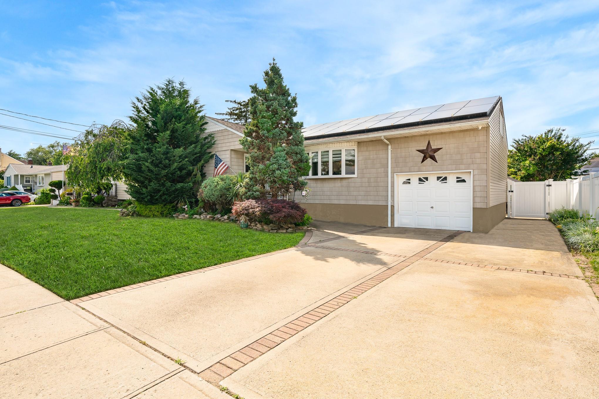 Property Photo: 21 Hazel Avenue NY 11735