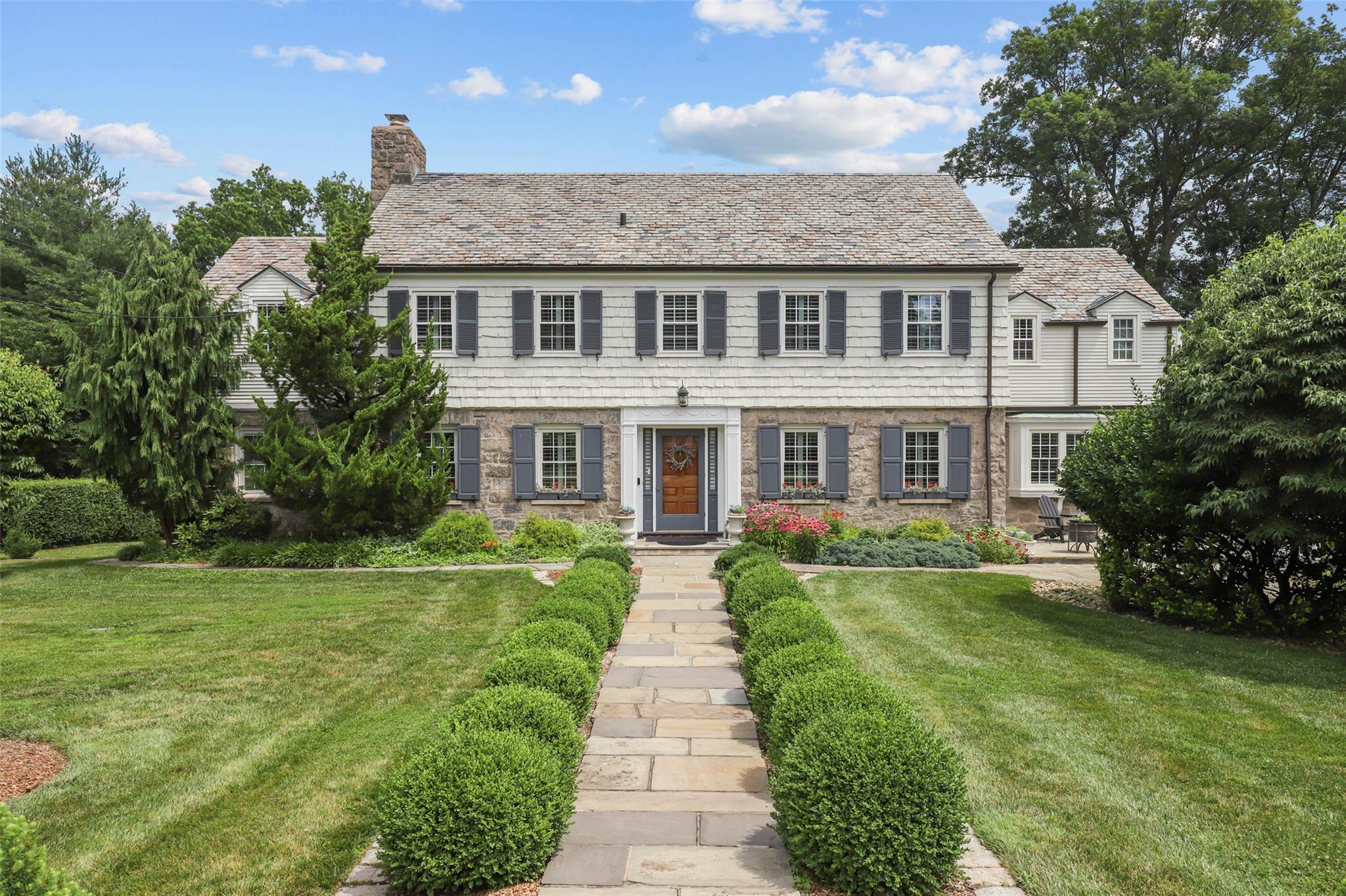 Property Photo: 31 Colonial Road NY 10605