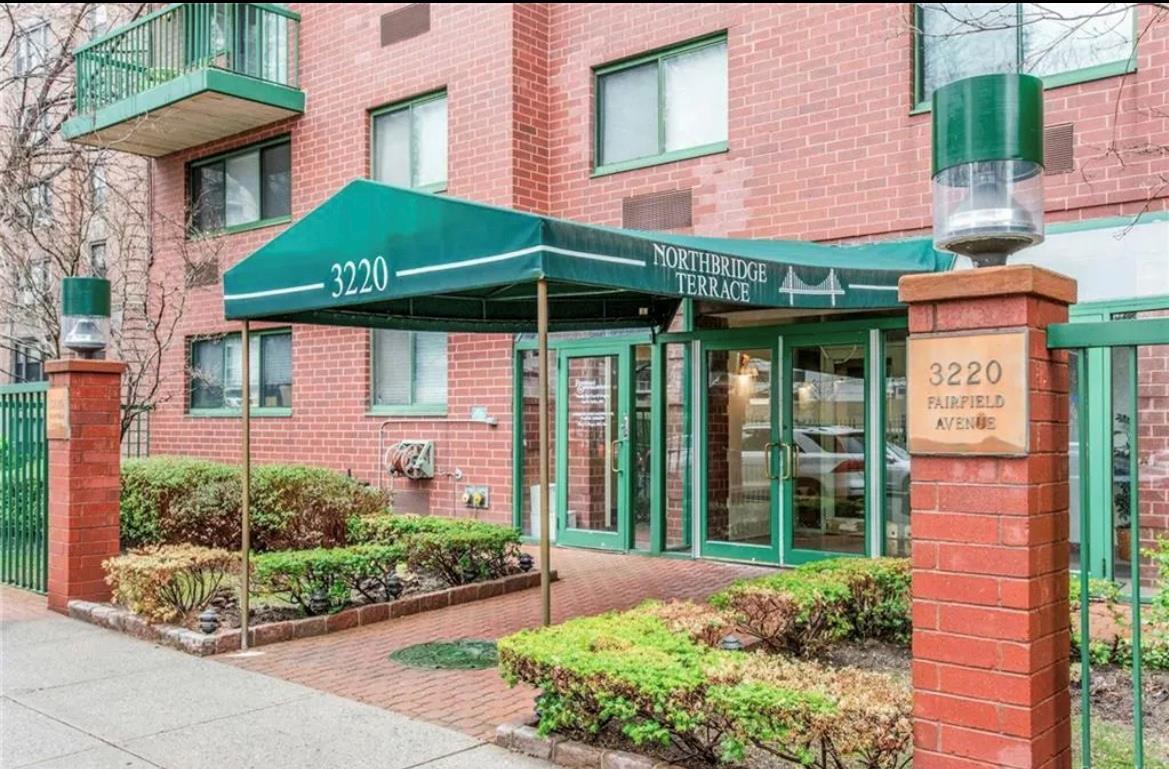 Property Photo: 3220 Fairfield Avenue 6D NY 10463