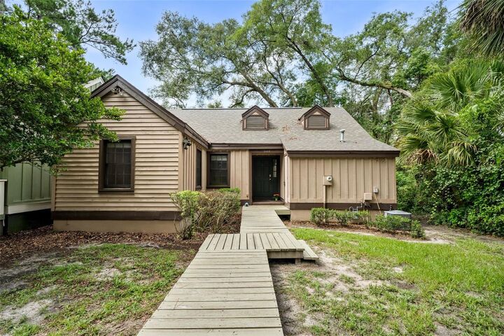 Property Photo:  5328 SW 88th Court  FL 32608 