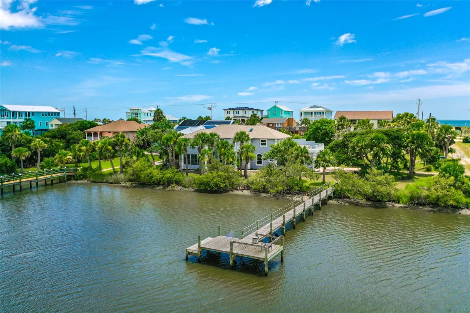 Property Photo: 101 N 22nd Street FL 32136