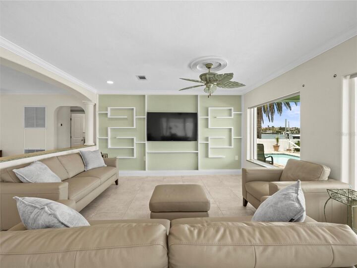 Property Photo: 16129 4th Street E FL 33708