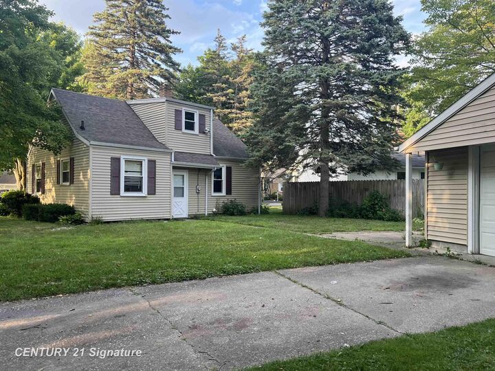 Property Photo:  1935 Kollen Street  MI 48602 