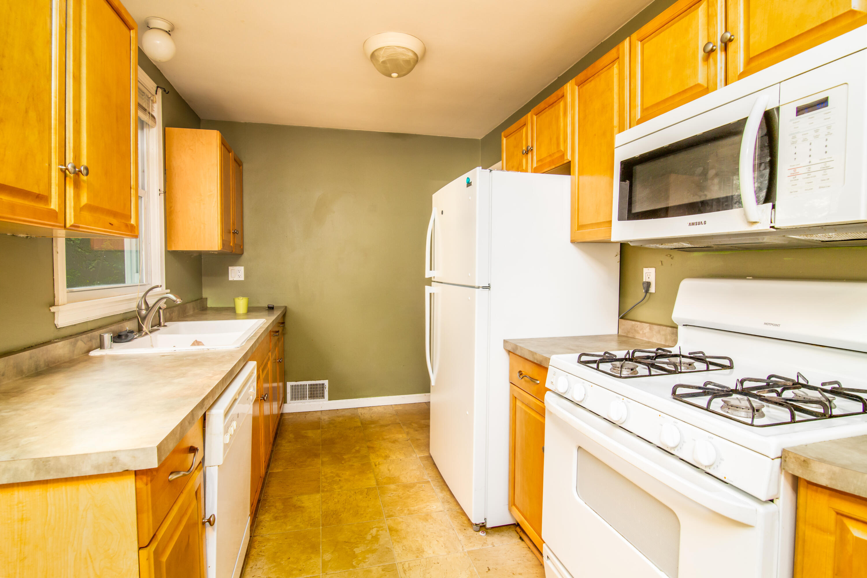 Property Photo: 2845 S 52nd St WI 53219