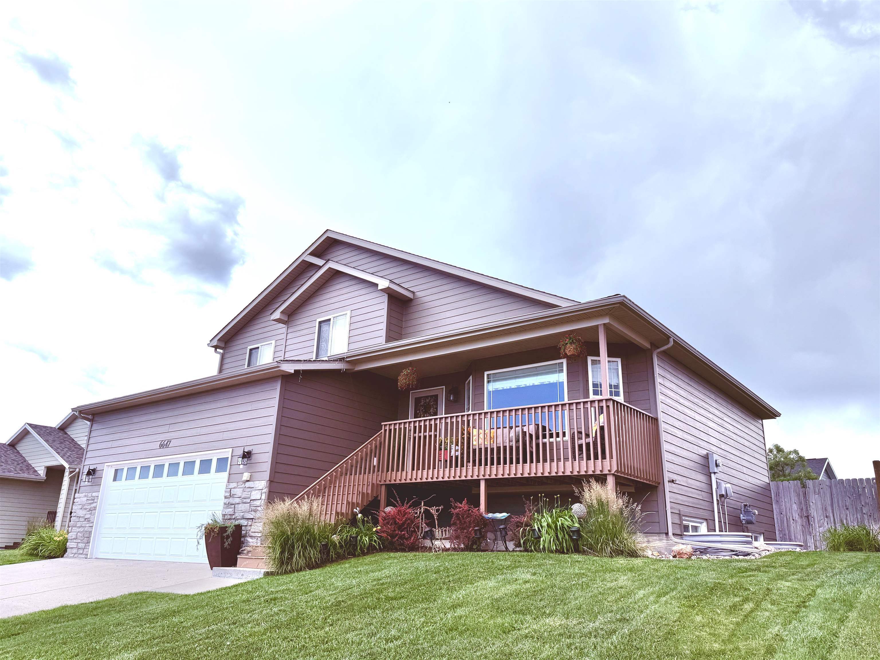 6647 Cambridge Place  Summerset SD 57718 photo