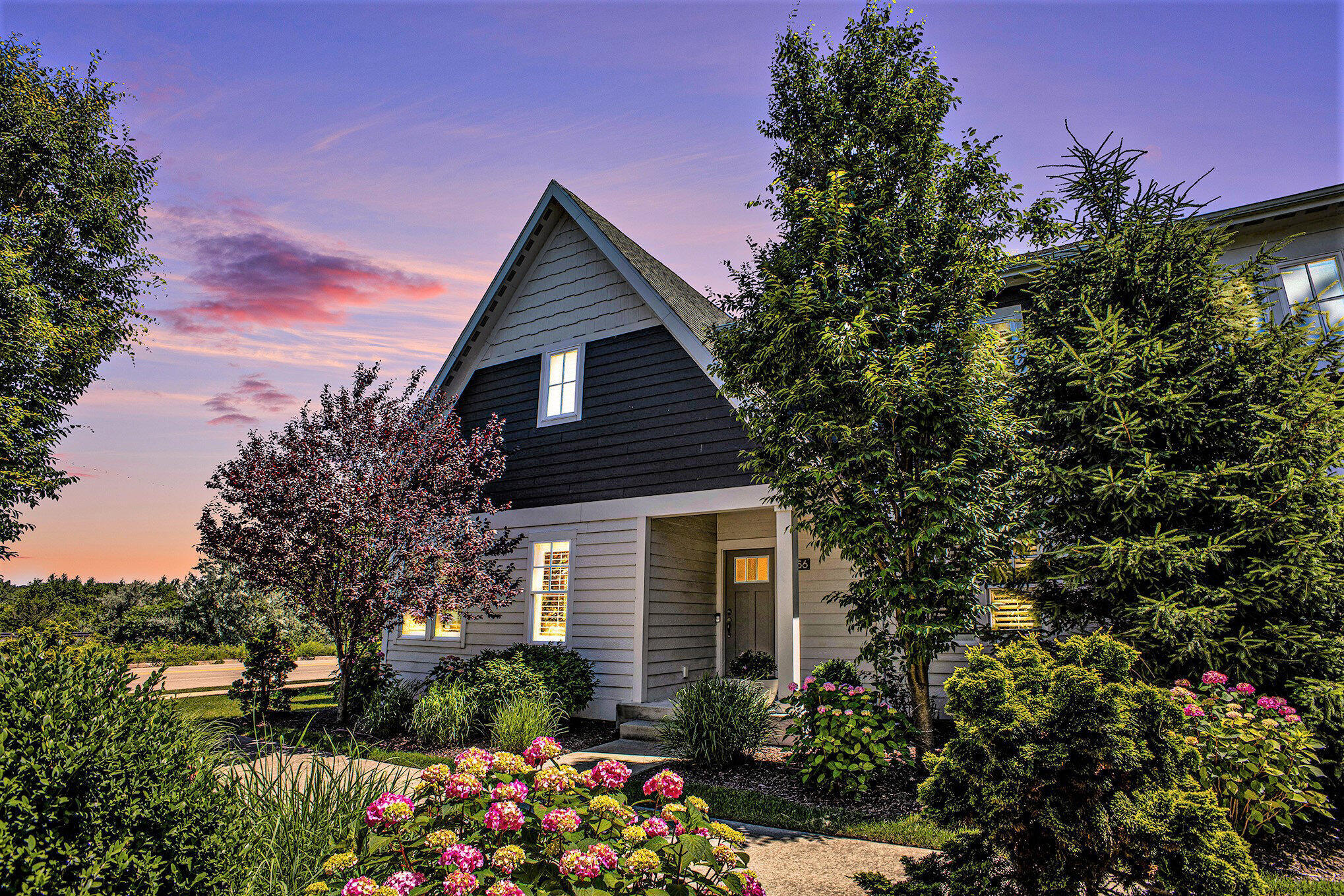 Property Photo: 956 Whitwam Drive MI 49085