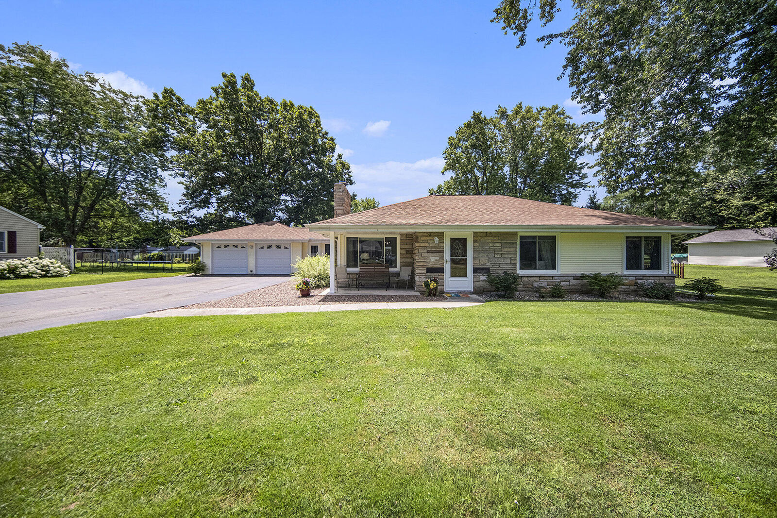 Property Photo:  119 Burt Avenue  MI 49201 