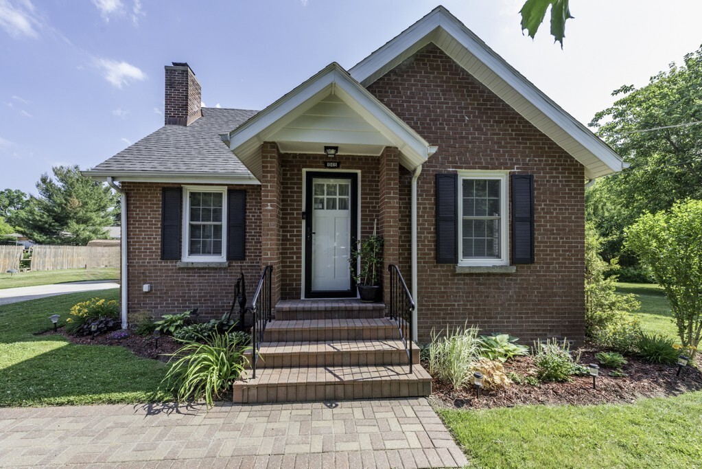 Property Photo: 10415 W Ames Avenue IL 60087