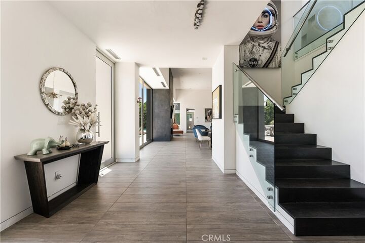 Property Photo:  1489 Stebbins Terrace  CA 90069 