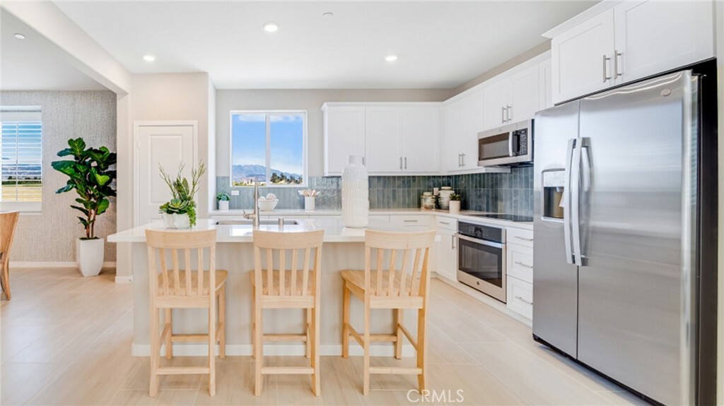 Property Photo:  10843 Pala Bells Street  CA 92373 