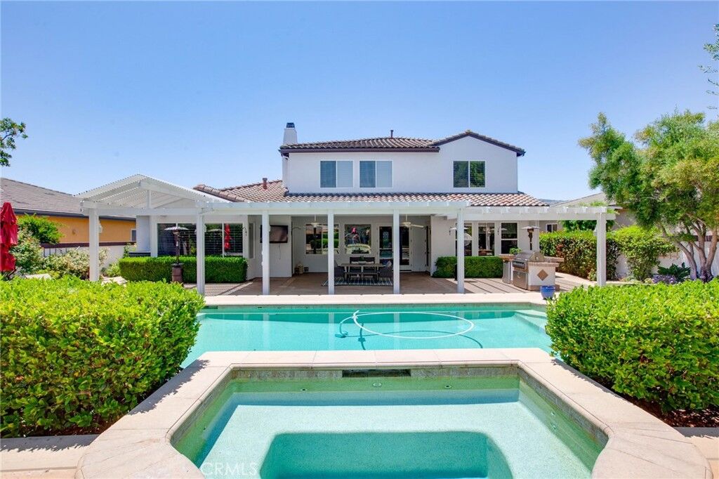 Property Photo: 22910 Banbury Court CA 92562