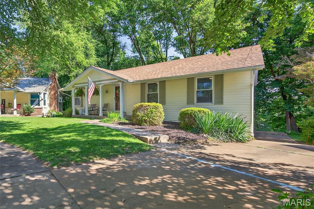 Property Photo: 2470 Country Run Court MO 63043