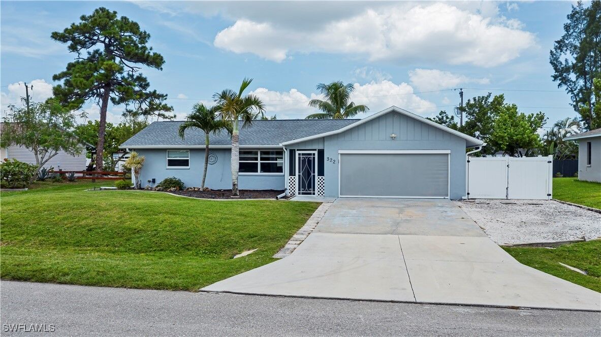 Property Photo:  322 SW 28th Terrace  FL 33914 