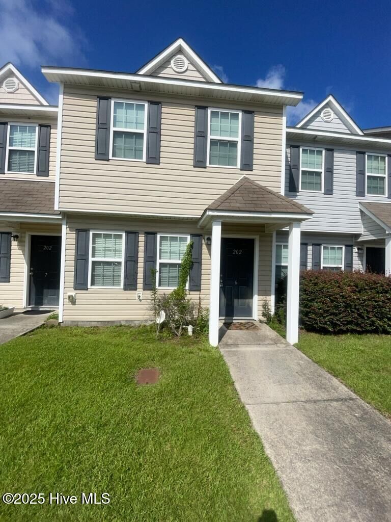 Property Photo:  202 Lanieve Court 6  NC 28539 
