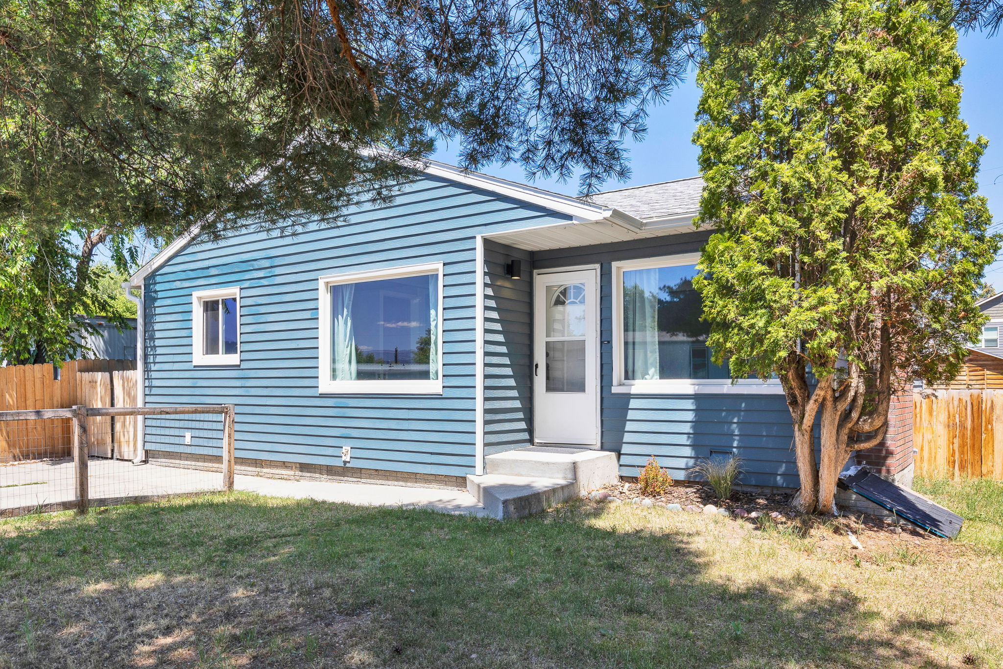 Property Photo: 2310 Kensington Avenue MT 59801