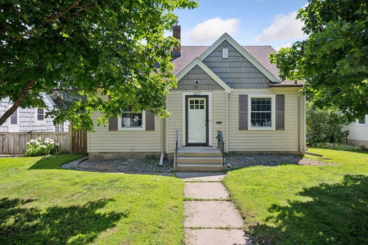 3217 Florida Avenue S  Saint Louis Park MN 55426 photo