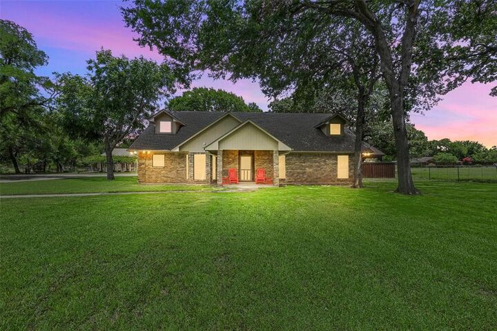 Property Photo:  6707 US 287 Highway  TX 76001 