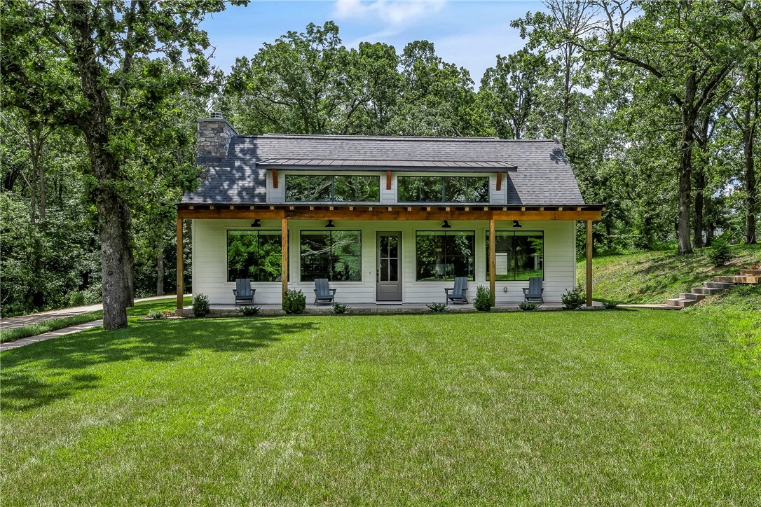 Property Photo: 14466 Shipe Road AR 72736