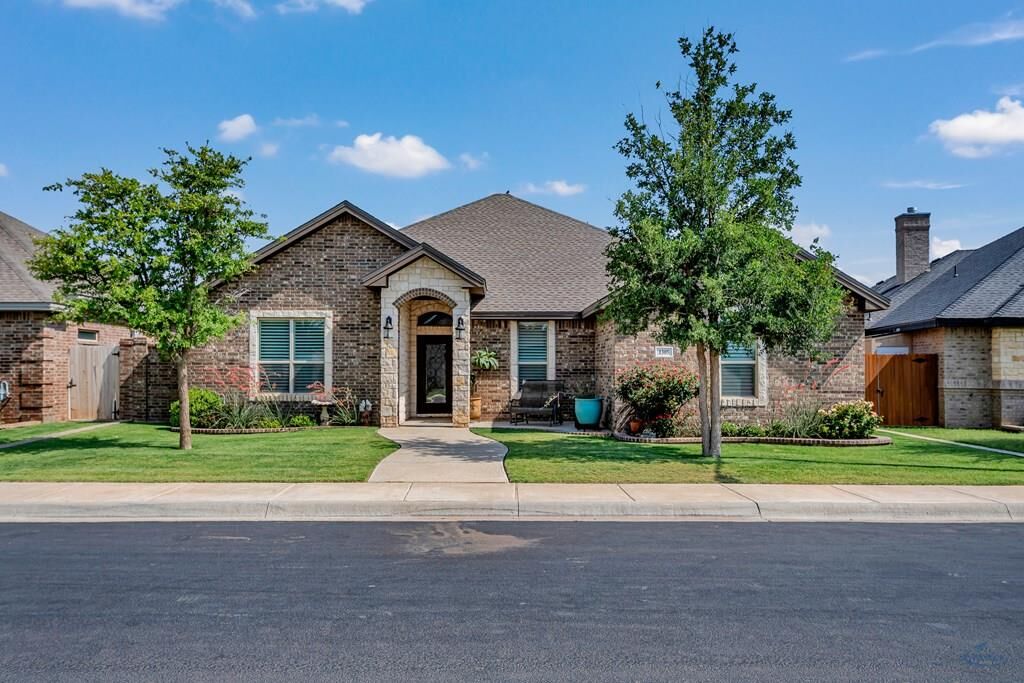 Property Photo: 1305 Convair Court TX 79705