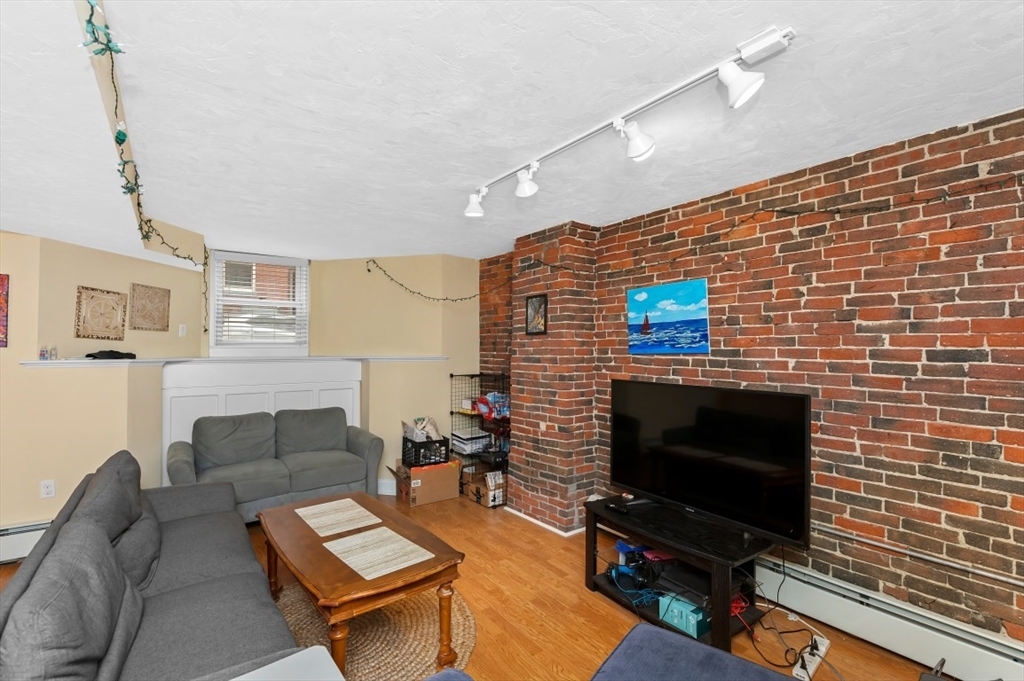 Property Photo: 12 Auburn Street 1 MA 02129