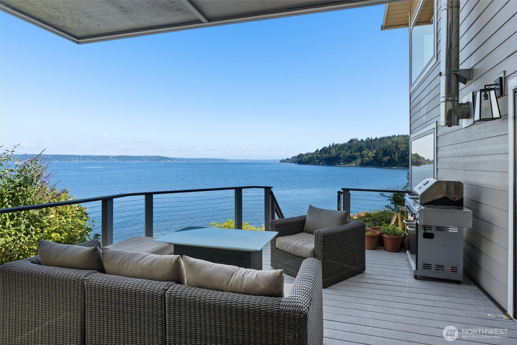 Property Photo: 10212 SW 127th Street WA 98070
