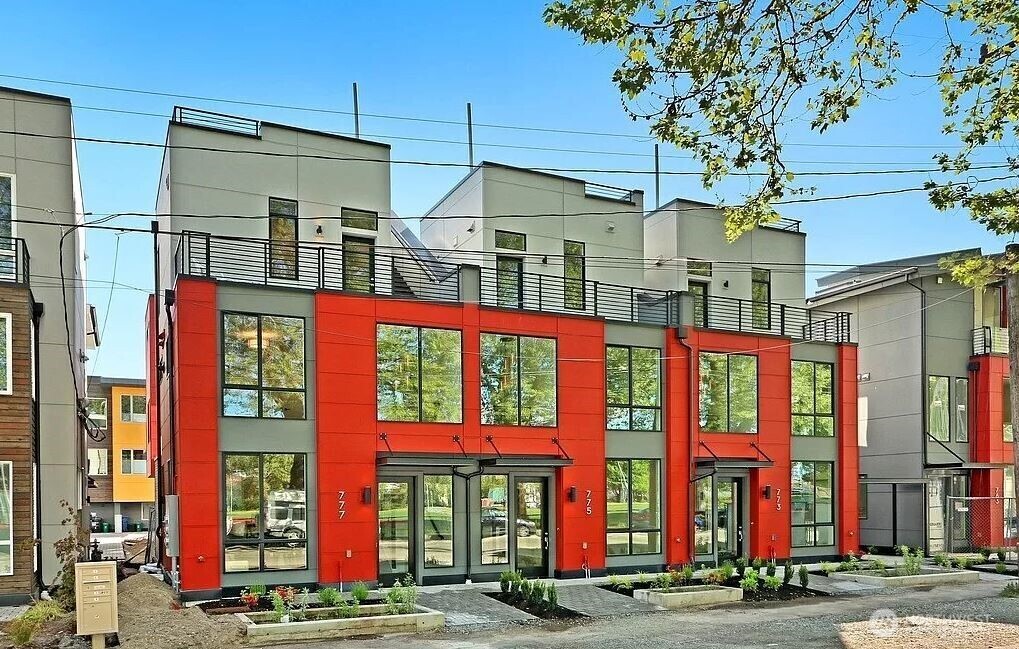 Property Photo: 775 S Homer Street WA 98108