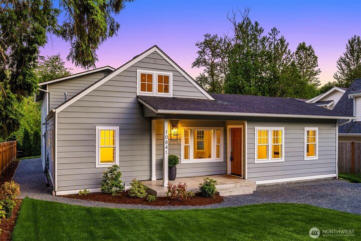 10841 NE 108th Street  Kirkland WA 98033 photo