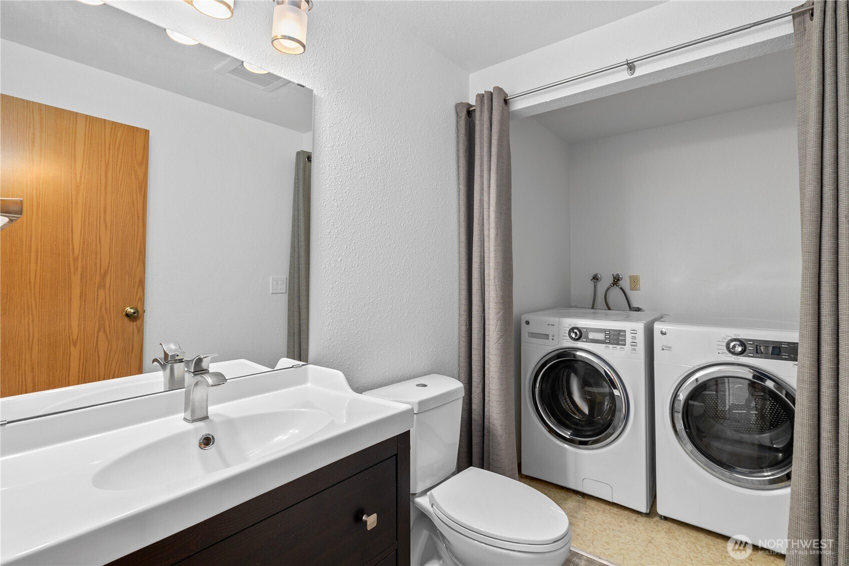 Property Photo: 24814 SE 145th Lane WA 98042