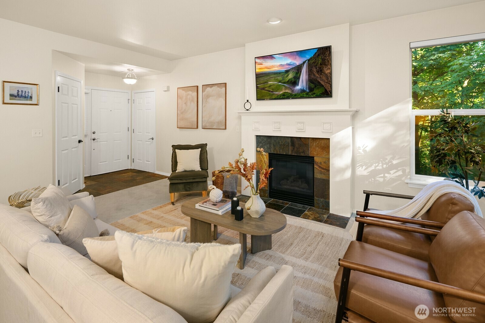 Property Photo: 412 228th Street SW F101 WA 98021