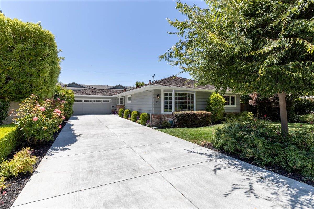 Property Photo: 471 Claremont Way CA 94025