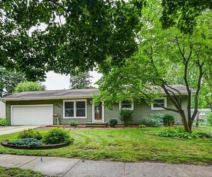 Property Photo:  2301 Teal Drive  WI 53711 