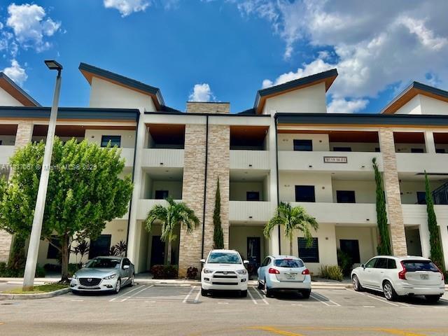 Property Photo: 7855 NW 104th Ave 33 FL 33178