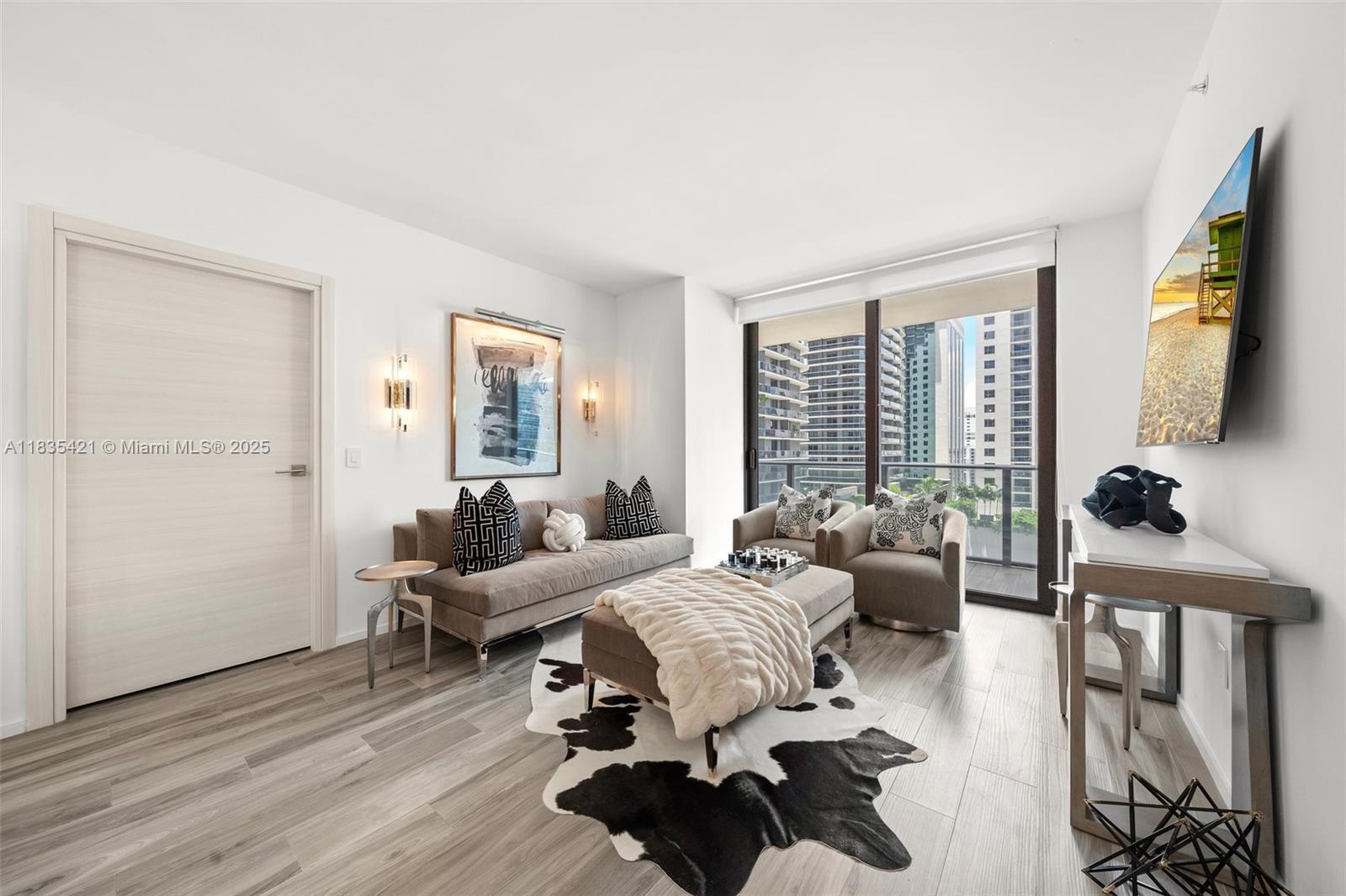 Property Photo: 801 S Miami Ave 1210 FL 33130