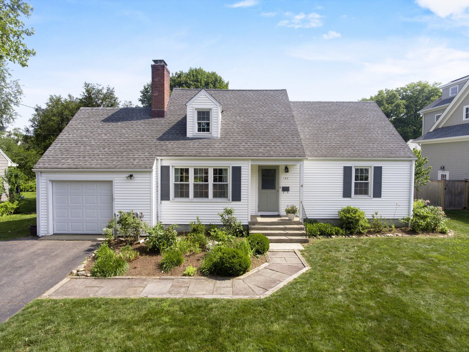 Property Photo:  103 Colonial Drive  CT 06824 