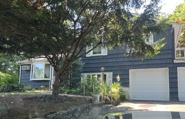 Property Photo: 293 Barryscott Drive CT 06825