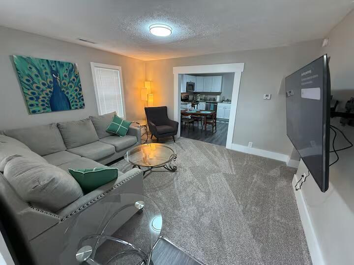 Property Photo: 1320 Avenue H IA 51501